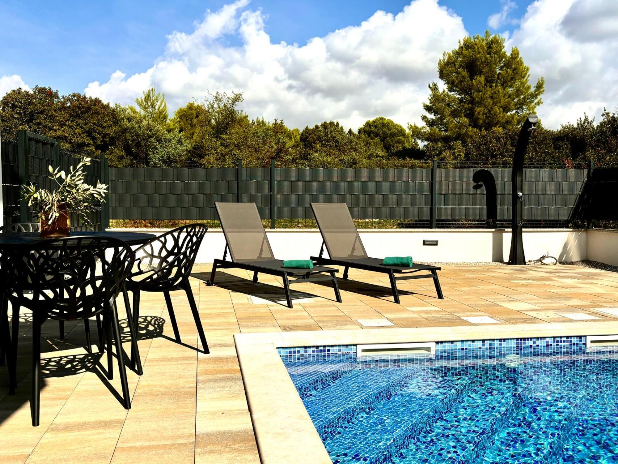 Apartment Agnes With 63 M2 Rooftop Terrace, Grill And Pool Okrug Gornji Bagian luar foto